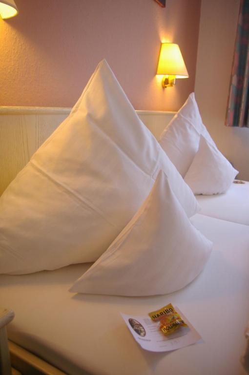 Hotel Zum Treuen Bartel à Markgröningen Chambre photo