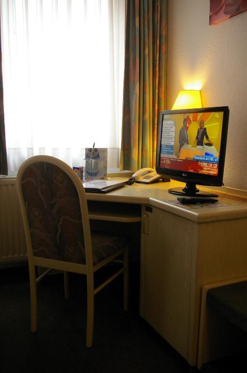 Hotel Zum Treuen Bartel à Markgröningen Chambre photo